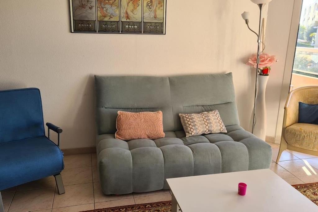 Appartement Vue Mer Sur Les Hauteurs De Nice Luaran gambar